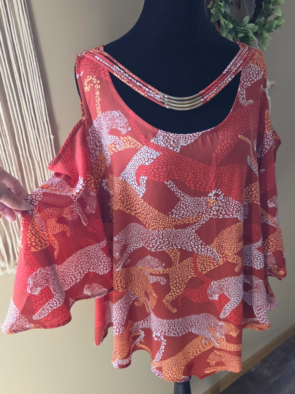Leopard Print Cold Shoulder Curvy  Blouse Scoop Neck Size L